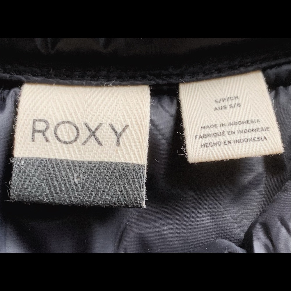 Women’s Roxy Packable Lightweight Puffer Jacket (… - image 4